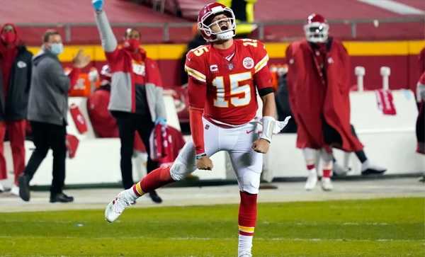 Patrick Mahomes de Jefes Kansas City Patrick Mahomes de Jefes Kansas City